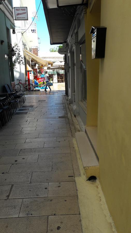 Aparthotel Xenodoxeio Patrai Lefkáda Exterior foto