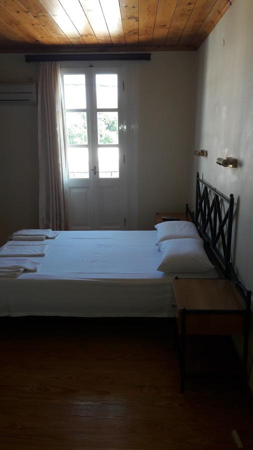 Aparthotel Xenodoxeio Patrai Lefkáda Exterior foto