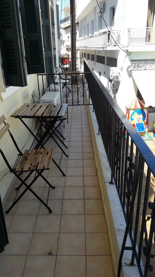 Aparthotel Xenodoxeio Patrai Lefkáda Exterior foto