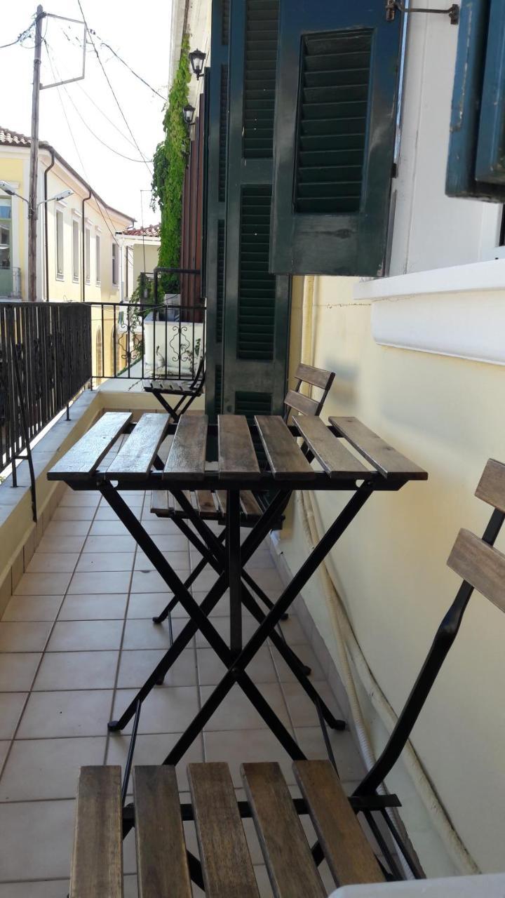 Aparthotel Xenodoxeio Patrai Lefkáda Exterior foto